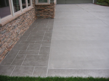 Overlay - Blue Stone Pattern & Broom Finish Drive
